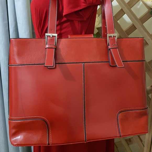 Laura Jones | Shoulder Bag / Laptop Bag | Red | Pre-Owned - Picture 13 of 16